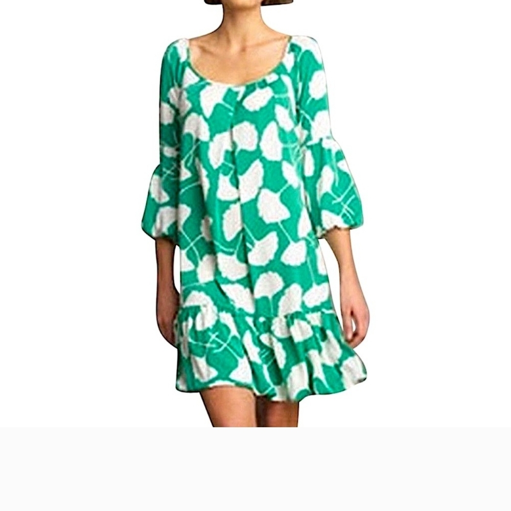 Diane von Furstenberg Green and White Floral Dress